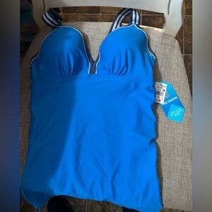 Free‎ country tankini top